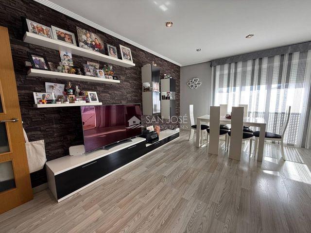Piso en venta en Monforte del Cid, Alicante