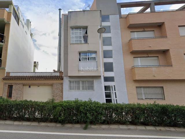 Piso en venta en Monserrat. Pisos.
