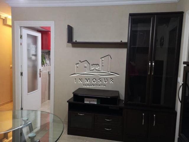 Piso en venta en Monturque. Piso en zona Virgen de la Aurora. Cuenta con salóncomedor, cocina, cuarto de baño y dos dormitorios. Aire acondicionado. Totalment. Pisos.