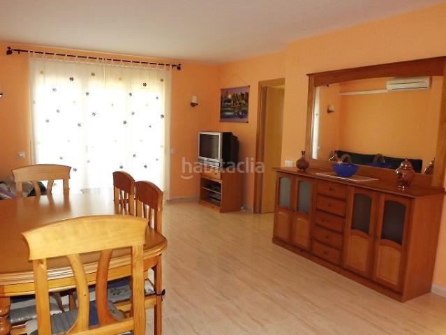 Piso en venta en Mont roig del Camp, Platja de Mont roig Costa Dorada. ¡Descubre tu nuevo hogar en la encantadora Urbanización Solemio!. Pisos Mont roig del.