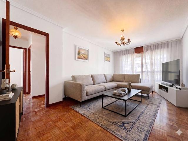 Piso en Venta en Monte Porreiro