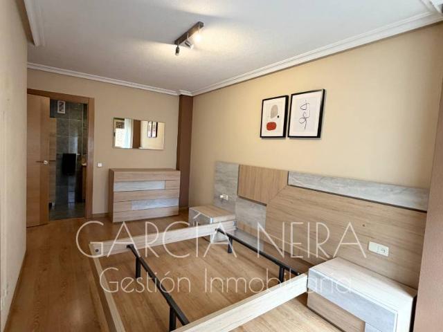 Piso en Venta en Montecerrao