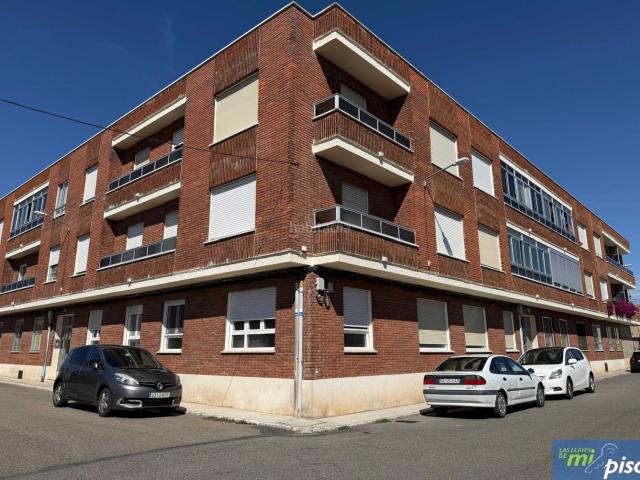 Piso en venta en Montemayor de Pililla. Oportunidad vivienda en Montemayor de Pililla de tres dormitorios. Pisos Montemayor de.