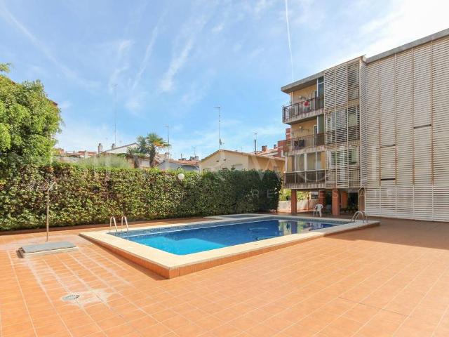 Piso en Venta en Montmar