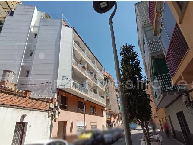 Piso en venta en Montmeló. Piso para reformar en Montmeló. Pisos.
