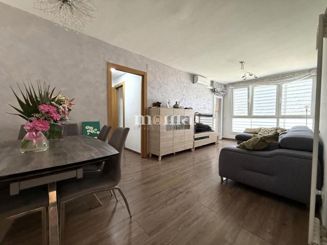 Piso en venta en Montornès del Vallès. MONTORNES AMPLIO PISO DE 4 HABITACIONES TOTALMENTE REFORMADO. Pisos Montornès del.