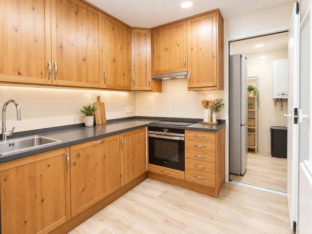 Piso en Venta en Montornès del Vallès