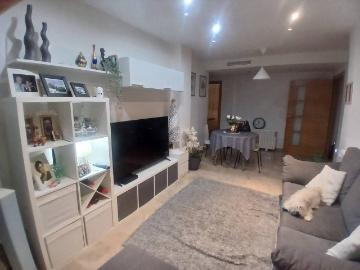 Piso en Venta en Montroi / Montroy