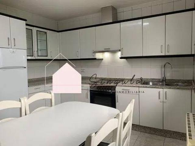 Piso en Venta en Mos