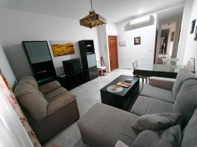 Piso en venta en Morón de la Frontera. Piso en Planta Baja con Espacios Exteriores Privados!. Pisos Morón de la.