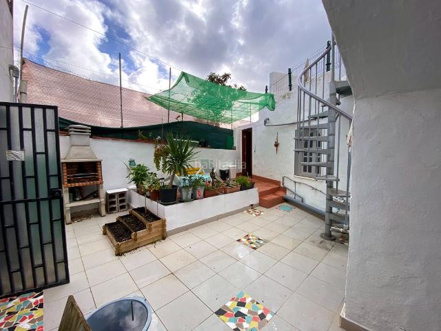 Piso en venta en Moya. PISO PANORÁMICO, CON TERRAZA Y JARDÍN. Pisos.