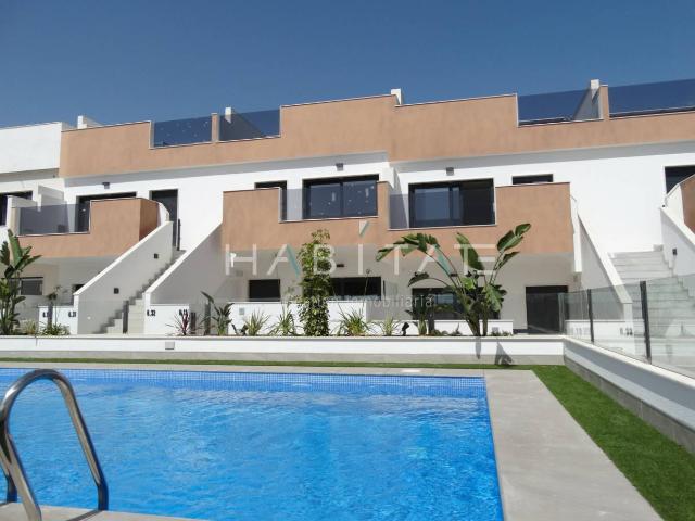 Piso en venta en Núcleo 03190