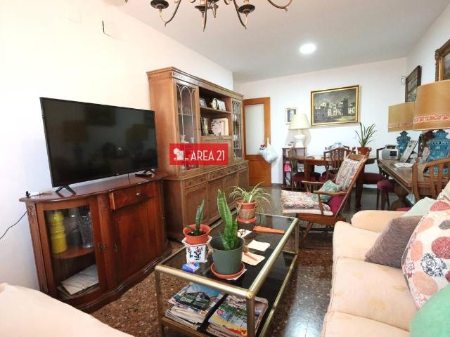 Piso en Venta en Núcleo Urbano