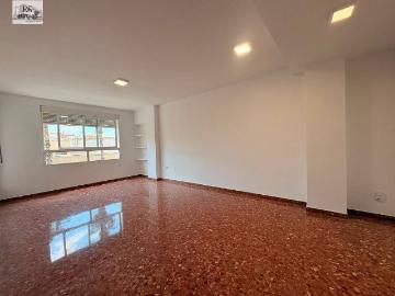 Piso en Venta en Núcleo Urbano