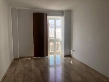 Piso en Venta en Núcleo urbano