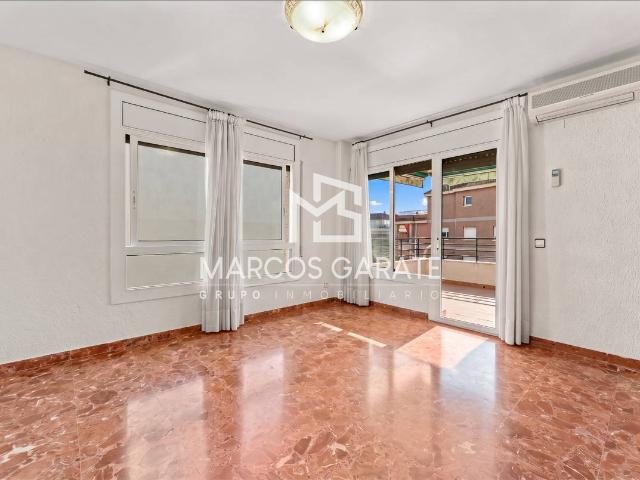 Piso en Venta en Nucli Antic
