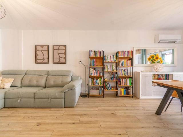Piso en Venta en Nueva Almería Cortijo Grande Vega de Acá