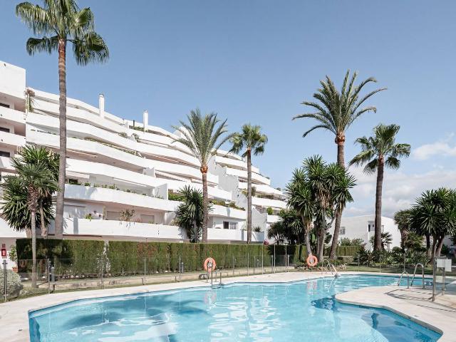 Piso en Venta en Nueva Andalucía centro