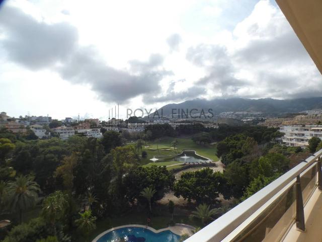 Piso en Venta en Nueva Torrequebrada