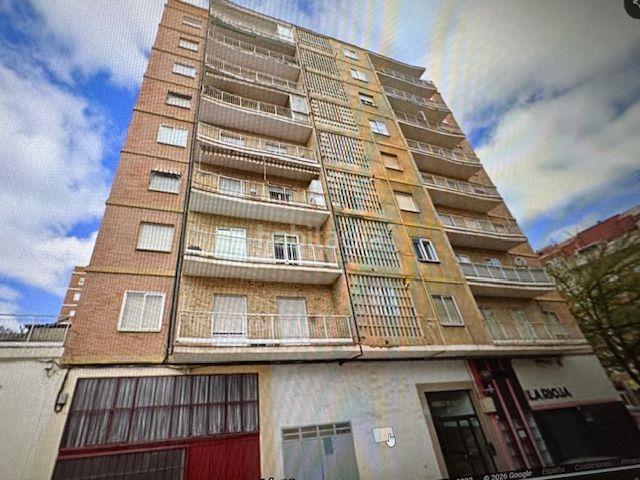 Piso en venta en Nájera. Piso en venta en Logroño sin posesión. Pisos.