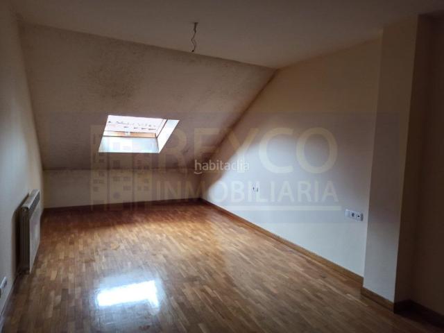 Piso en venta en Nájera. Piso 4 habitaciones, Triplex Venta Nájera. Pisos.