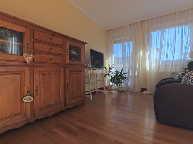 Piso en venta en Nalda. EXCLUSIVA Y OPORTUNIDAD DE UNA BUENA VIVIENDA! Apartamento de 2 habitaciones, salón, cocina y 1 baño. Disfrutarás de vistas es. Pisos.