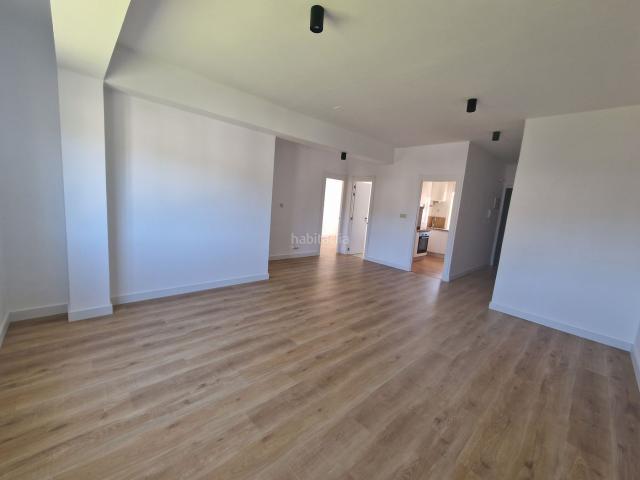 Piso en venta en Narón, Piñeiros Freixeiro. PISO RECIENTEMENTE RENOVADO. Pisos.