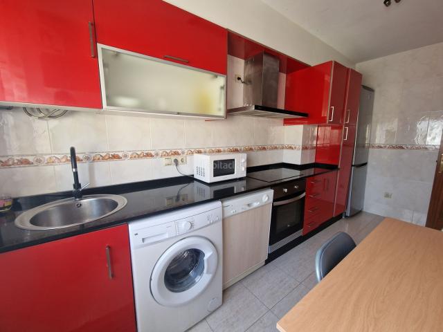 Piso en venta en Narón, Piñeiros Freixeiro. AMPLIA VIVIENDA EN FREIXEIRO. Pisos.