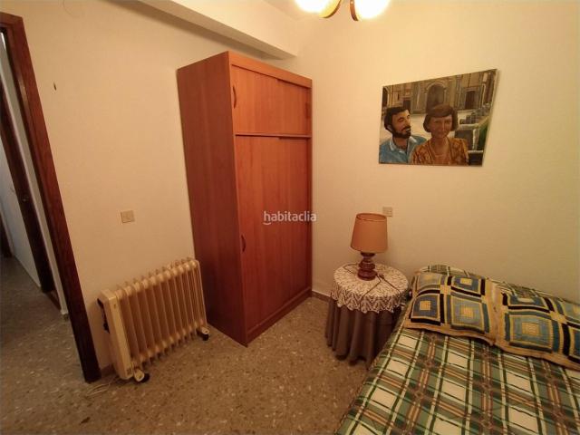Piso en venta en Navamorcuende. Navamorcuende Calle Enmedio. Pisos.
