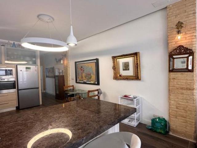 Piso en Venta en Nazaret, Valencia