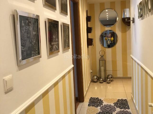 Piso en venta en Negreira. EXPECTACULAR PISO MUY BIEN CUIDADO. NUEVO, CENTRICO, EN EDIFICIO DE PIEDRA. Pisos.