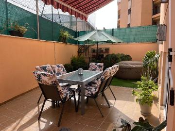 Piso en Venta en Norte Barrio del Pilar El Reñidero