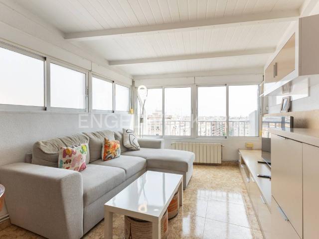 Piso en Venta en Nou Moles