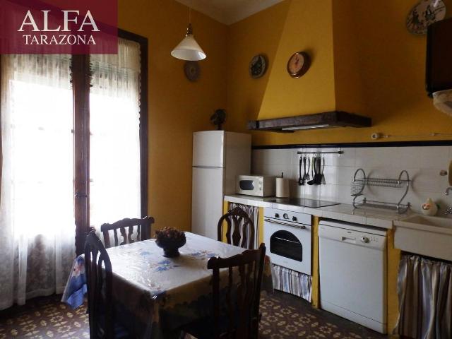 Piso en Venta en Novallas
