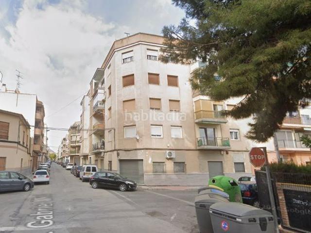 Piso en venta en Novelda. Piso alquilado en calle Hermanos Quintero. Pisos.