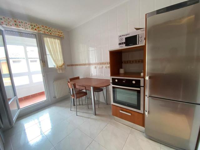 Piso en venta en Otxandio. Piso en venta en Otxandio CIndusibide con garaje abierto y camarote. Pisos.