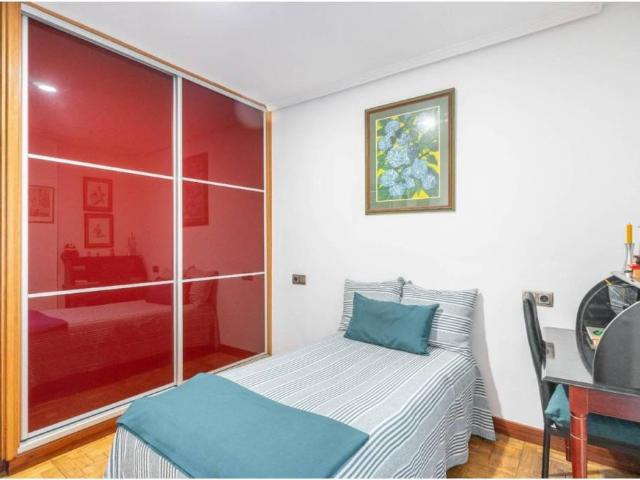 Piso en Venta en Oviedo