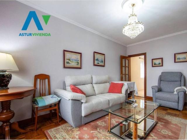 Piso en Venta en Oviedo
