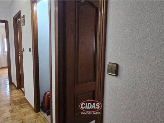 Piso en Venta en Oviedo