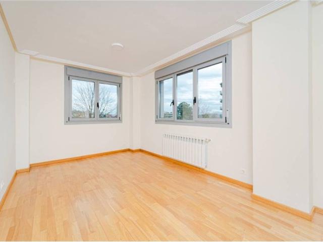 Piso en Venta en Oviedo
