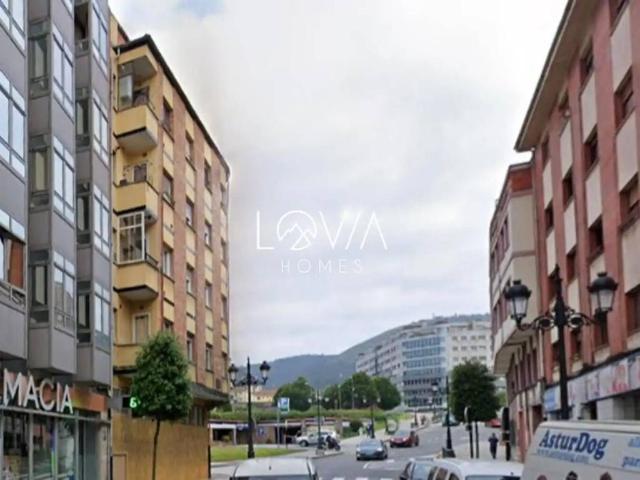 Piso en Venta en Oviedo