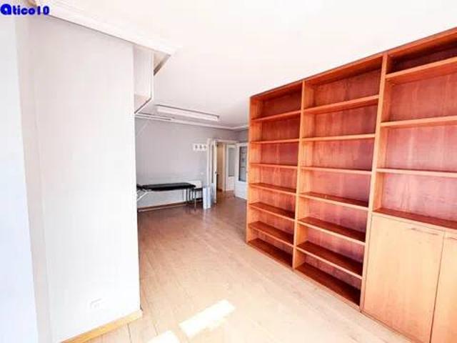 Piso en Venta en Oviedo