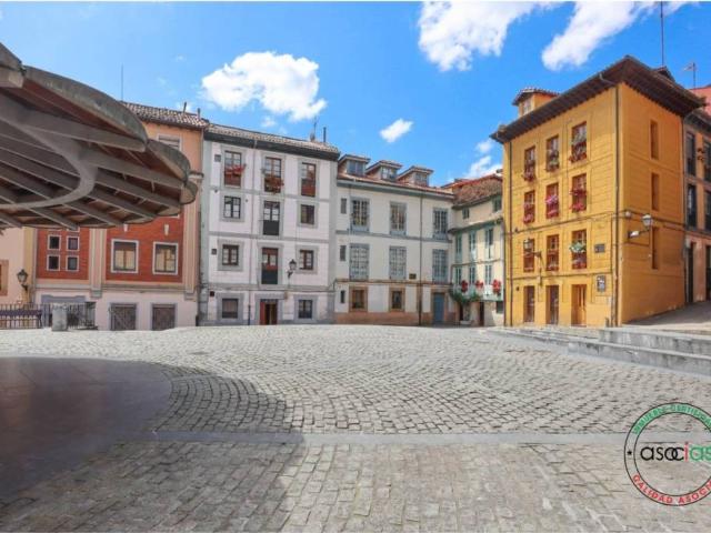 Piso en Venta en Oviedo
