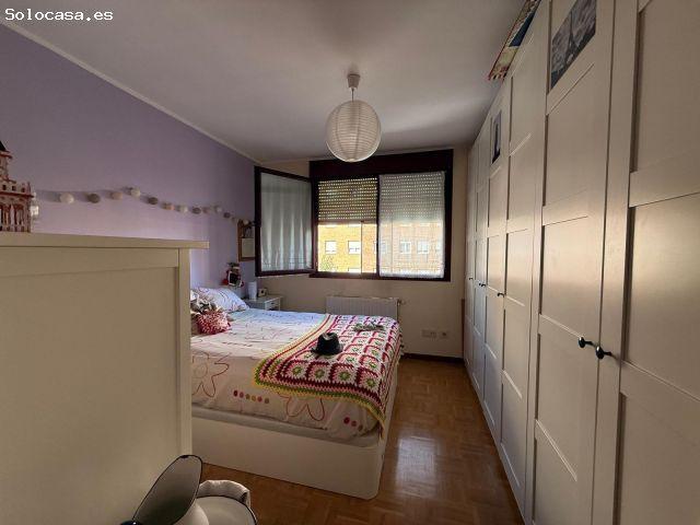 Piso en Venta en Oviedo, Asturias