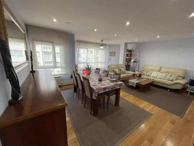 Piso en Venta en O Milladoiro