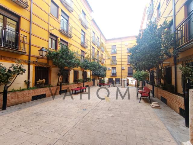 Piso en venta en Ocaña, Centro. VAHOME PRESENTA EXCELENTE VIVIENDA EN OCAÑA Toledo. Pisos.
