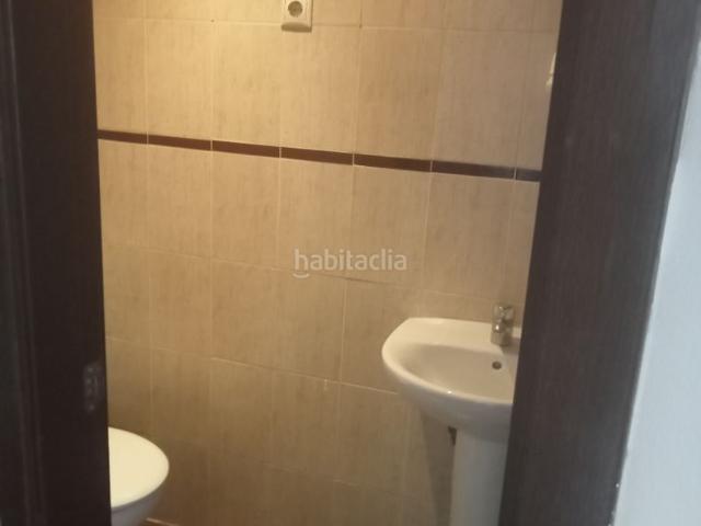 Piso en venta en Ocaña, Entrada Gasolineras. Piso de tres habitaciones en Ocaña. Pisos.