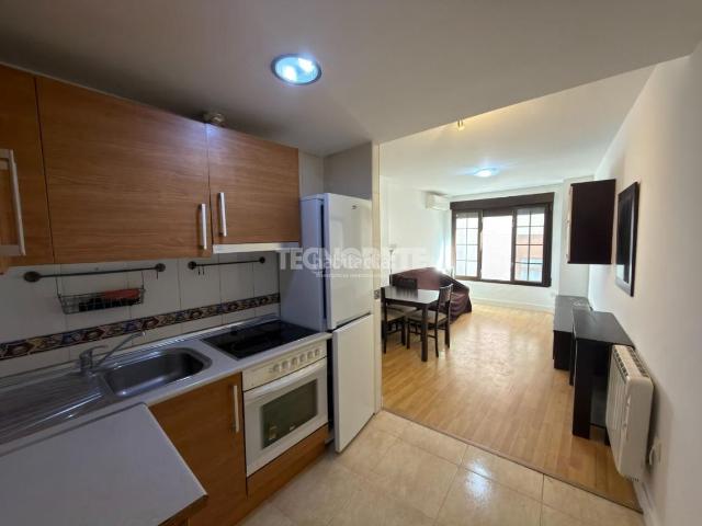 Piso en venta en Ocaña, Puerta de Murcia Colegios. Piso en venta en Ocaña. Pisos.