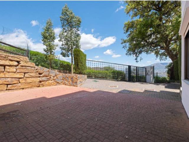 Piso en Venta en Ojén