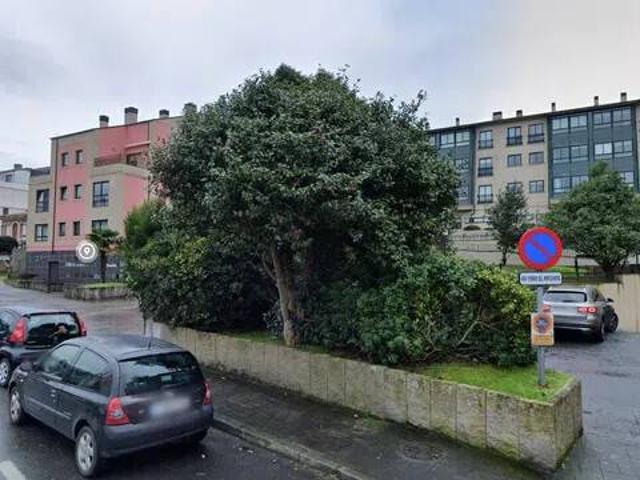 Piso en Venta en Oleiros